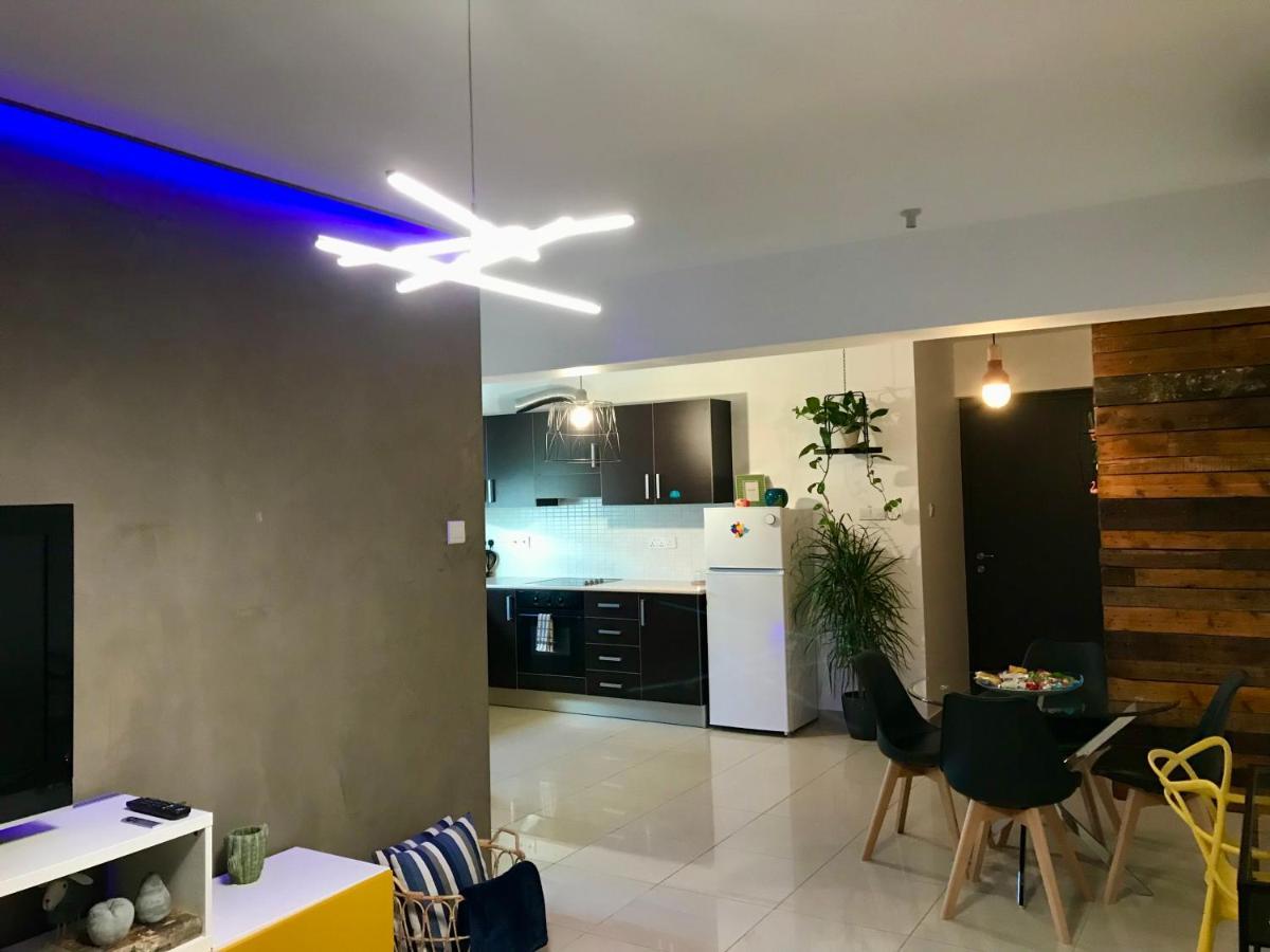 Fat Cow Apartment 101 Larnaca Ngoại thất bức ảnh