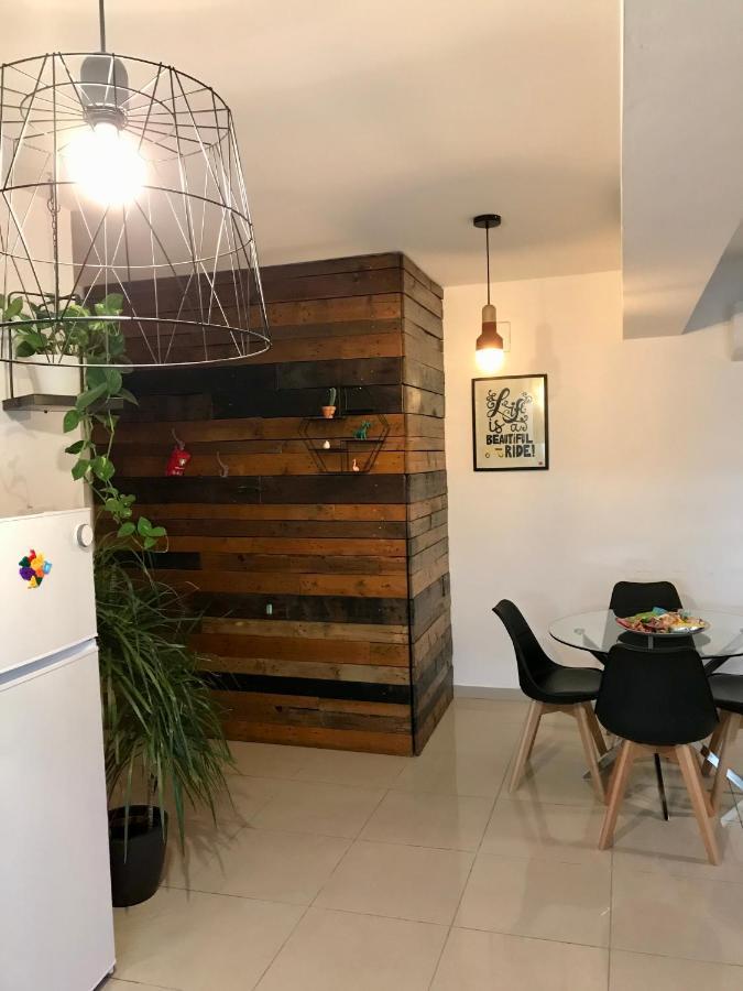Fat Cow Apartment 101 Larnaca Ngoại thất bức ảnh