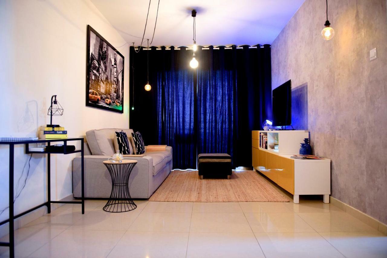 Fat Cow Apartment 101 Larnaca Ngoại thất bức ảnh
